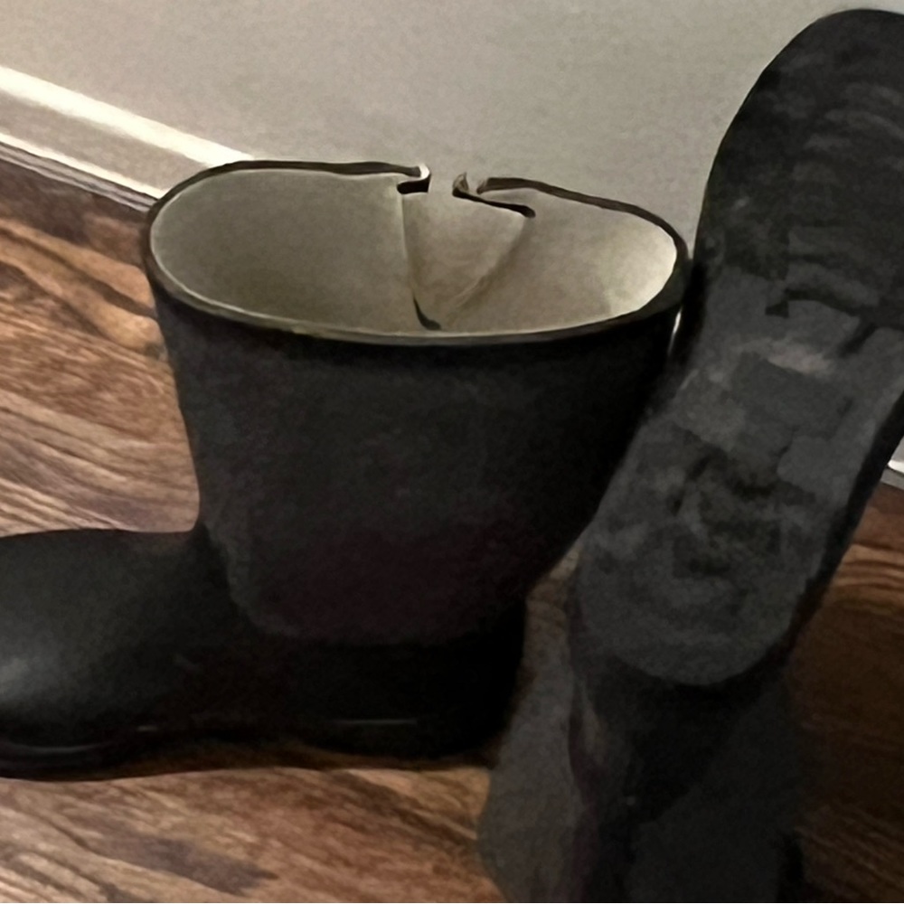 COPY - Heavy Duty Rain Boots Women’s Size 8